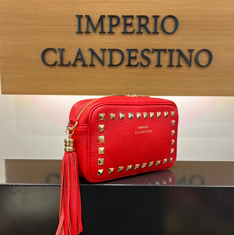 Bolso Wanda Tachas  Oro Piel Rojo