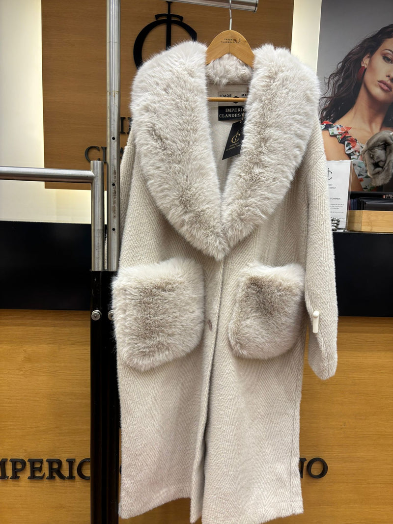 Abrigo Reversible Beige